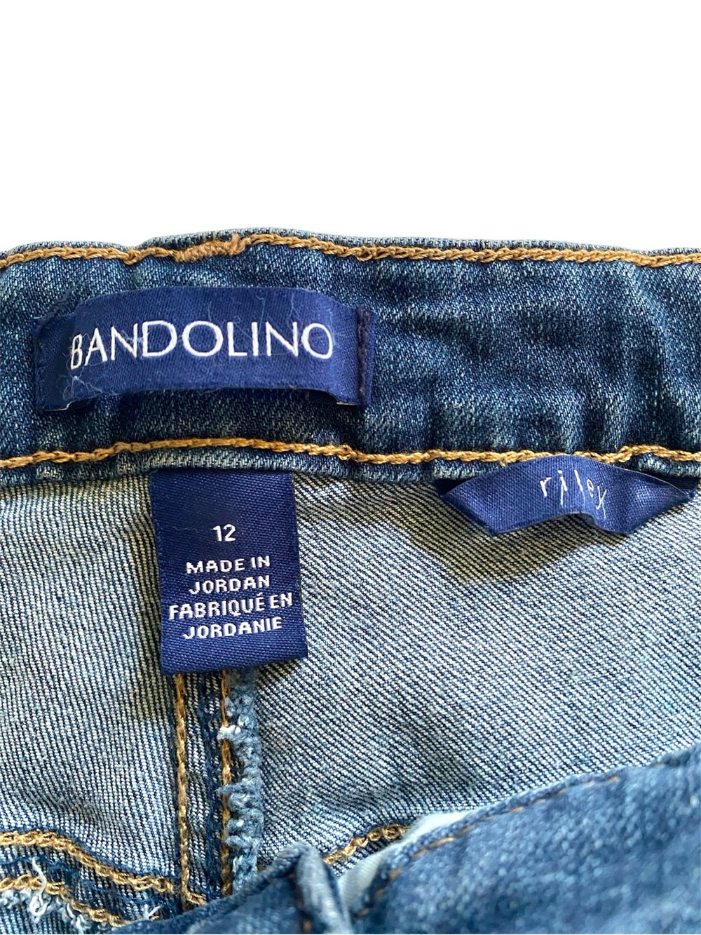 Bandolino Medium Wash Bermuda Denim Shorts Mid Rise Stretch Womens 12 - Picture 3 of 12